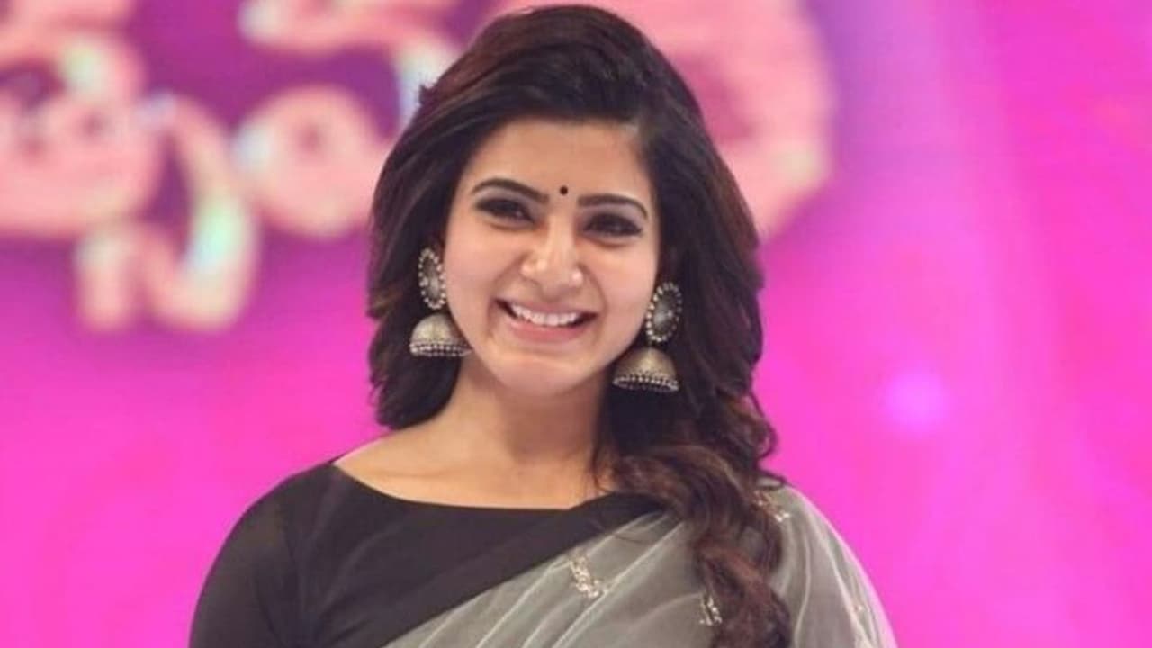 ముప్పై ఏళ్లు బ్యాక్ వెళ్తున్న సమంత.. బాలీవుడ్ డెబ్యూ బ్యాక్ డ్రాప్ ఇదే.. ముప్పై ఏళ్లు బ్యాక్ వెళ్తున్న సమంత.. బాలీవుడ్ డెబ్యూ బ్యాక్ డ్రాప్ ఇదే..