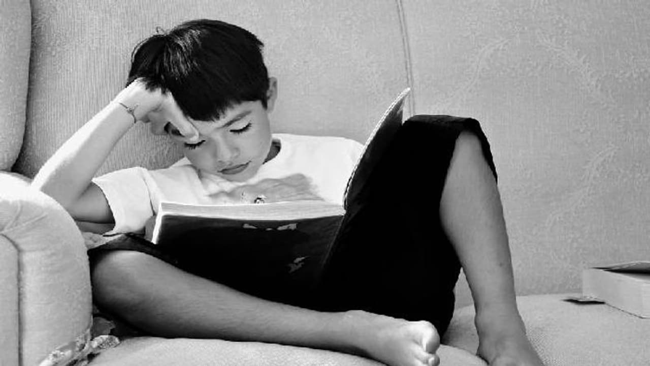 ഒന്നര മണിക്കൂർ മൊബൈലോ, ഇന്റർനെറ്റോ, ടിവി യോ ഒന്നുമില്ല; ഡിജിറ്റൽ ഡീടോക്സുമായി ഒരു ഗ്രാമം ഒന്നര മണിക്കൂർ മൊബൈലോ, ഇന്റർനെറ്റോ, ടിവി യോ ഒന്നുമില്ല; ഡിജിറ്റൽ ഡീടോക്സുമായി ഒരു ഗ്രാമം