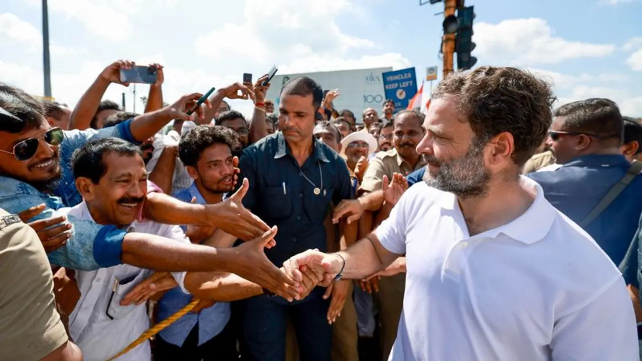 കോൺഗ്രസ് യാത്രയുടെ ജനപ്രീതിയിലും കല്ലുകടിയായി അധ്യക്ഷ തെരഞ്ഞെടുപ്പ്, രാഹുലിന്റെ ഭാരത് ജോഡോ യാത്ര തമിഴ്നാട്ടിൽ