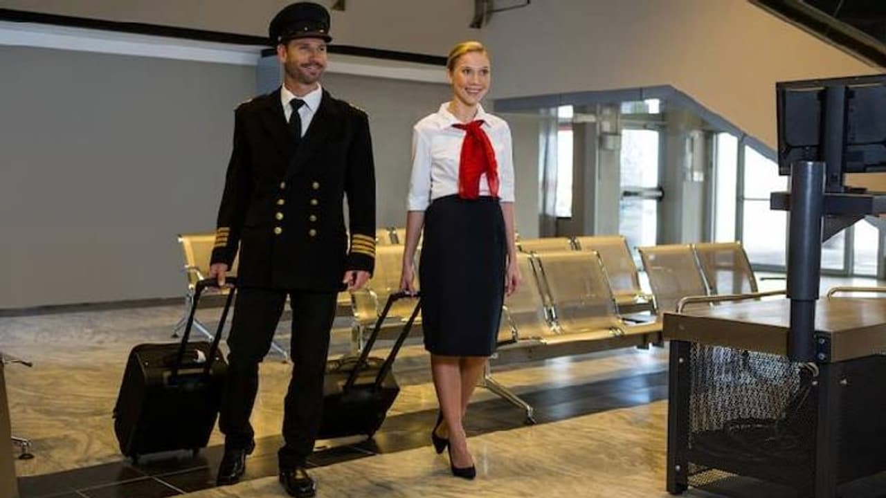 ഫ്ലൈറ്റ് അറ്റൻഡന്റുമാർ കൊണ്ടുനടക്കാറുള്ള ആ പെട്ടിയിലെന്താണ്? സൂസൻ പറയുന്നു