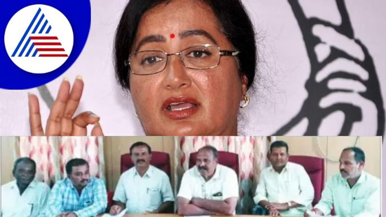 ಶಾಸಕರ ವಿರುದ್ಧ ಟೀಕೆ ಬೇಡಮ್ಮ ; ಸಂಸದೆ ಸುಮಲತಾಗೆ ಜೆಡಿಎಸ್ ಬೆಂಬಲಿಗರ ಸಲಹೆ ಶಾಸಕರ ವಿರುದ್ಧ ಟೀಕೆ ಬೇಡಮ್ಮ ; ಸಂಸದೆ ಸುಮಲತಾಗೆ ಜೆಡಿಎಸ್ ಬೆಂಬಲಿಗರ ಸಲಹೆ