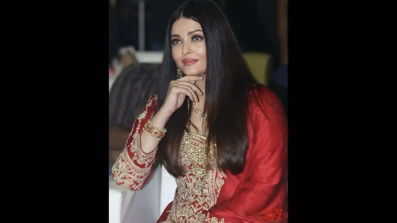 ಇದು ಅದ್ಭುತ ಸಮಯವಾಗಿದೆ; ಸೌತ್ v/s ಬಾಲಿವುಡ್ ಚರ್ಚೆಗೆ ನಟಿ ಐಶ್ವರ್ಯಾ ರೈ ಹೇಳಿಕೆ ಇದು ಅದ್ಭುತ ಸಮಯವಾಗಿದೆ; ಸೌತ್ v/s ಬಾಲಿವುಡ್ ಚರ್ಚೆಗೆ ನಟಿ ಐಶ್ವರ್ಯಾ ರೈ ಹೇಳಿಕೆ