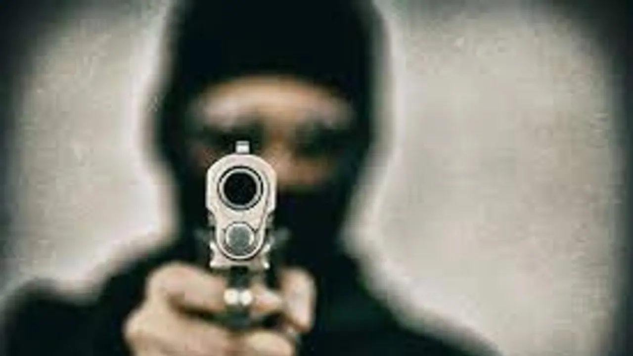 യുഎസ്സില് ഇന്ത്യന് വിദ്യാര്ഥി മോഷ്ടാക്കളുടെ വെടിയേറ്റു മരിച്ചു; അന്ത്യം പഠനത്തിനായി എത്തി പത്താം ദിവസം യുഎസ്സില് ഇന്ത്യന് വിദ്യാര്ഥി മോഷ്ടാക്കളുടെ വെടിയേറ്റു മരിച്ചു; അന്ത്യം പഠനത്തിനായി എത്തി പത്താം ദിവസം