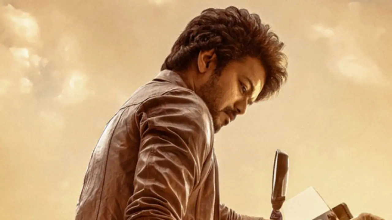 Varisu Movie: தீபாவளிக்கு விஜய் ரசிகர்களுக்கு காத்திருக்கும் விருந்து..! கசிந்தது ஸ்வீட் தகவல்..!