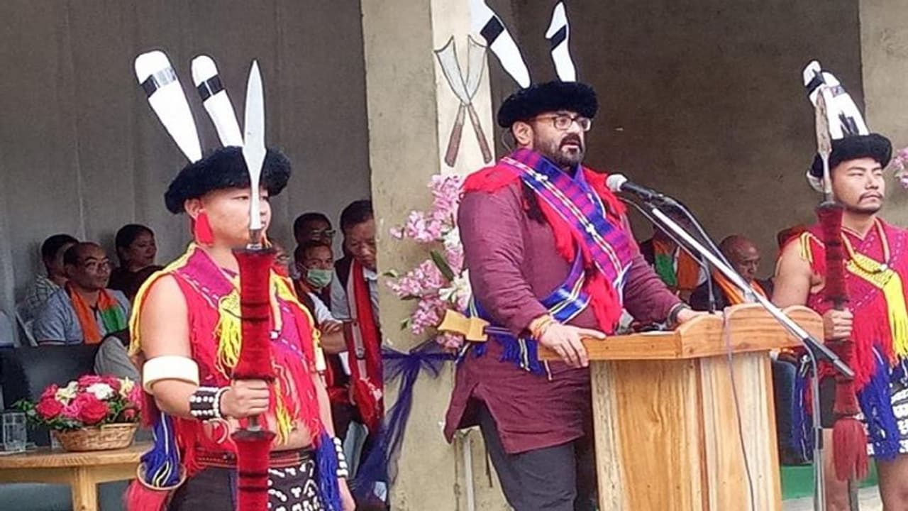 नागालैंड के जुन्हेबोटो पहुंचे राजीव चंद्रशेखर, पिछले 40 साल में यहां नहीं आए थे कोई केंद्रीय मंत्री नागालैंड के जुन्हेबोटो पहुंचे राजीव चंद्रशेखर, पिछले 40 साल में यहां नहीं आए थे कोई केंद्रीय मंत्री