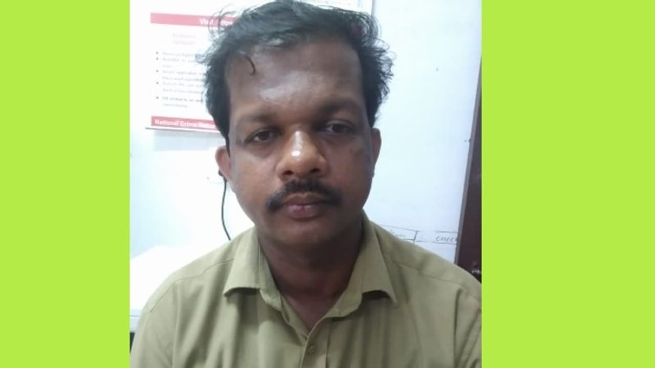 സർക്കാർ ആശുപത്രിയിൽ മധ്യവയസ്കയോട് മോശമായി പെരുമാറിയ ജീവനക്കാരൻ അറസ്റ്റിൽ സർക്കാർ ആശുപത്രിയിൽ മധ്യവയസ്കയോട് മോശമായി പെരുമാറിയ ജീവനക്കാരൻ അറസ്റ്റിൽ