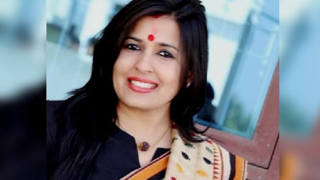 गहलोत पायलट विवाद के बीच राजस्थान से बड़ी खबर: जयपुर मेयर सौम्या गुर्जर बर्खास्त, 6 साल तक चुनाव लड़ने पर रोक गहलोत पायलट विवाद के बीच राजस्थान से बड़ी खबर: जयपुर मेयर सौम्या गुर्जर बर्खास्त, 6 साल तक चुनाव लड़ने पर रोक