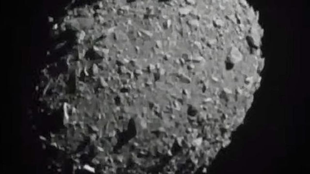 NASA Double Asteroid Redirection Test: விண்கல் மீது டார்ட் விண்கலம் மோதல்: நாசா ஆய்வில் மிகப்பெரிய வெற்றி!! NASA Double Asteroid Redirection Test: விண்கல் மீது டார்ட் விண்கலம் மோதல்: நாசா ஆய்வில் மிகப்பெரிய வெற்றி!!