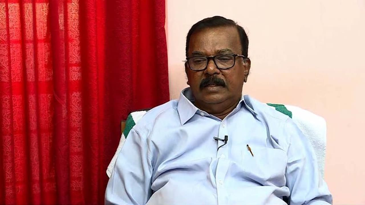 തന്നെ വെട്ടാൻ സിപിഐയിൽ ആരും ജനിച്ചിട്ടില്ല, സംസ്ഥാന കൗൺസിലിൽ നിന്ന് സ്വയം ഒഴിഞ്ഞതെന്നും സി ദിവാകരൻ