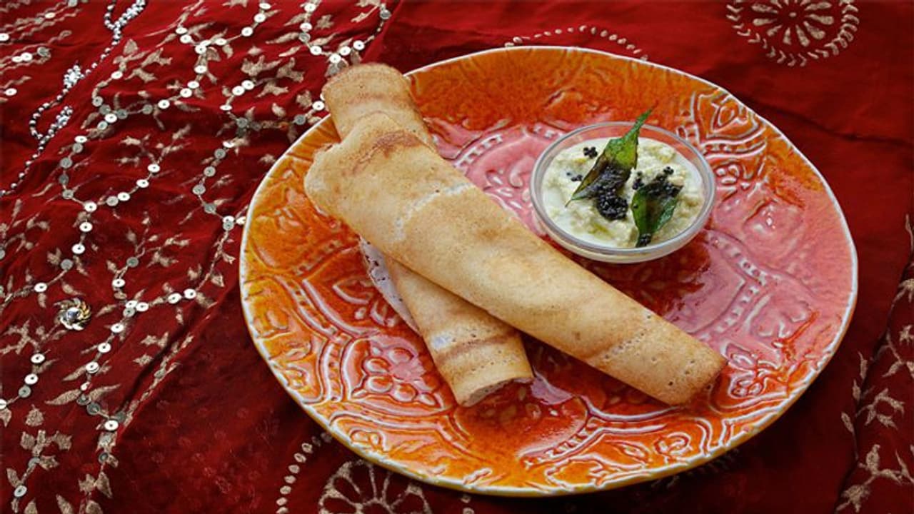 साबूदाना की खिचड़ी और खीर छोड़ इस बार ट्राई करें इसका सुपर टेस्टी डोसा साबूदाना की खिचड़ी और खीर छोड़ इस बार ट्राई करें इसका सुपर टेस्टी डोसा