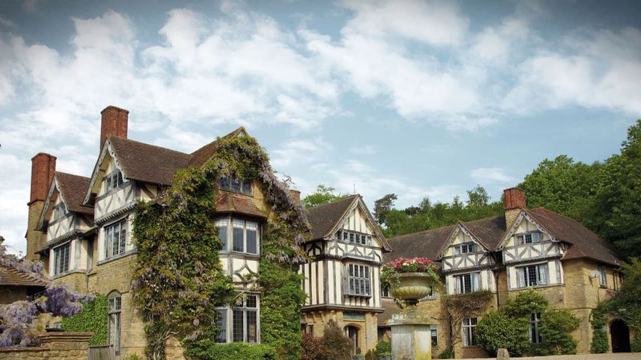 ಸ್ವಿಟ್ಜರ್ಲೆಂಡ್ನ ಈ ಗ್ರಾಮದಲ್ಲಿ ನೆಲೆಸಿದ್ರೆ ನಿಮಗೆ ಸಿಗುತ್ತೆ ಕೋಟಿ ಕೋಟಿ ಹಣ..! ಸ್ವಿಟ್ಜರ್ಲೆಂಡ್ನ ಈ ಗ್ರಾಮದಲ್ಲಿ ನೆಲೆಸಿದ್ರೆ ನಿಮಗೆ ಸಿಗುತ್ತೆ ಕೋಟಿ ಕೋಟಿ ಹಣ..!