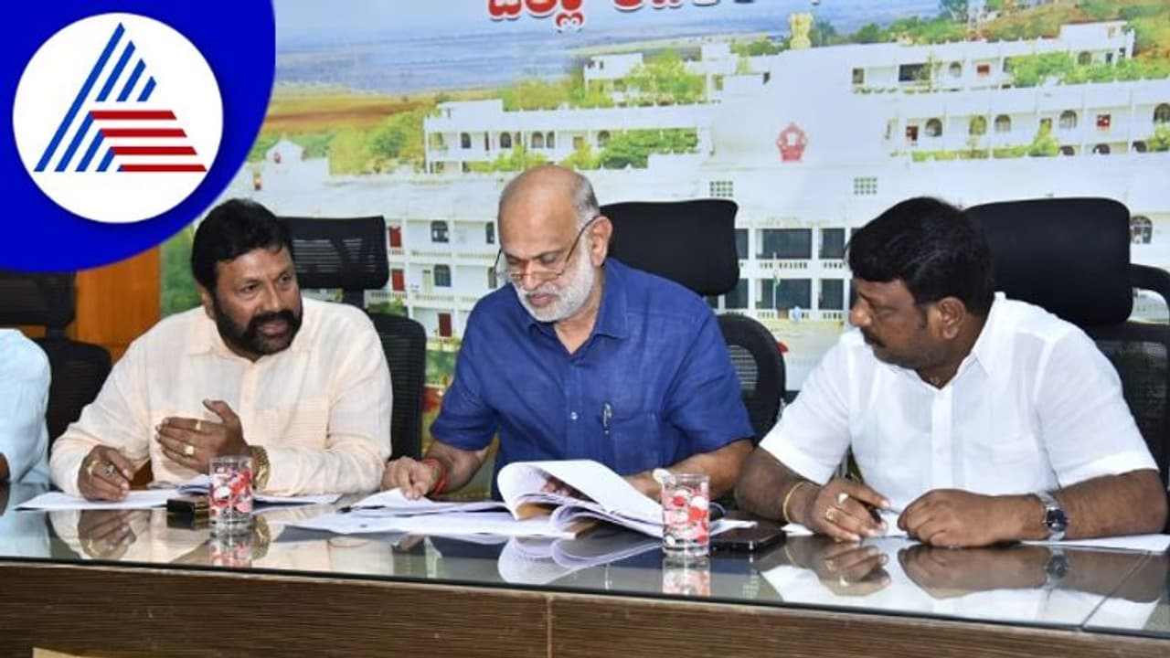 ರೈತರ ಜೊತೆ ಹೋರಾಟ ಮಾಡಿ ಜೈಲಿಗೆ ಹೋಗಿ ಬಂದವನು ನಾನು: ಕೃಷಿ ಸಚಿವ ಬಿ.ಸಿ ಪಾಟೀಲ್ ರೈತರ ಜೊತೆ ಹೋರಾಟ ಮಾಡಿ ಜೈಲಿಗೆ ಹೋಗಿ ಬಂದವನು ನಾನು: ಕೃಷಿ ಸಚಿವ ಬಿ.ಸಿ ಪಾಟೀಲ್