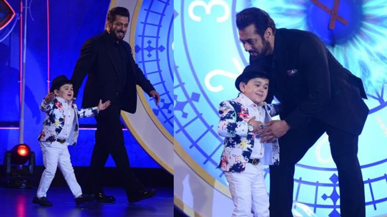 বিগ বসের নতুন সিজনে এবার খুদে প্রতিযোগী? মঙ্গলবার তার নাম ঘোষণা করলেন সালমান বিস্তারিত জানতে চোখ রাখুন খবরে বিগ বসের নতুন সিজনে এবার খুদে প্রতিযোগী? মঙ্গলবার তার নাম ঘোষণা করলেন সালমান বিস্তারিত জানতে চোখ রাখুন খবরে