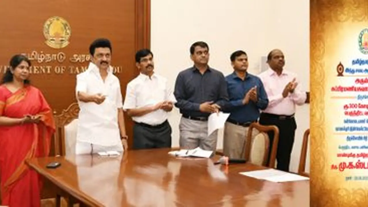 திருச்செந்தூர் கோவிலில் ரூ.300 கோடி மதிப்பீட்டில் திருப்பணிகள்.. முதலமைச்சர் தொடங்கி வைப்பு.. திருச்செந்தூர் கோவிலில் ரூ.300 கோடி மதிப்பீட்டில் திருப்பணிகள்.. முதலமைச்சர் தொடங்கி வைப்பு..