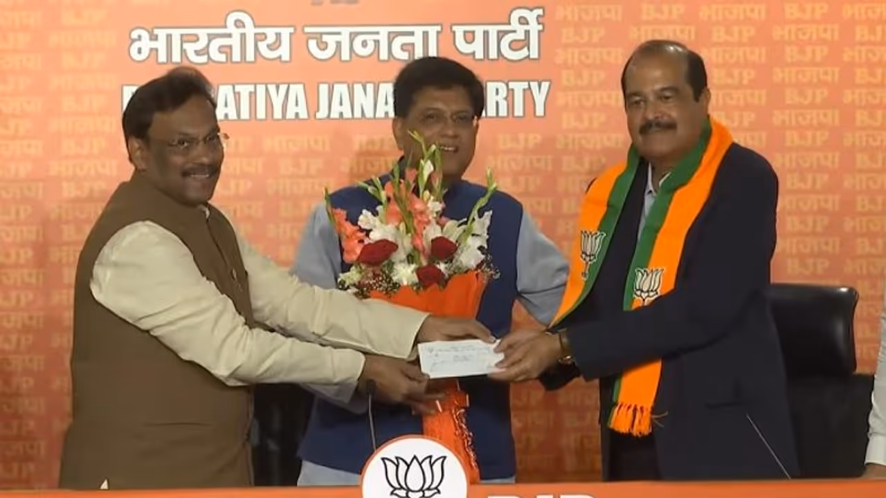 Himachal Pradesh Election 2022: Senior Congress leader Harsh Mahajan joins BJP