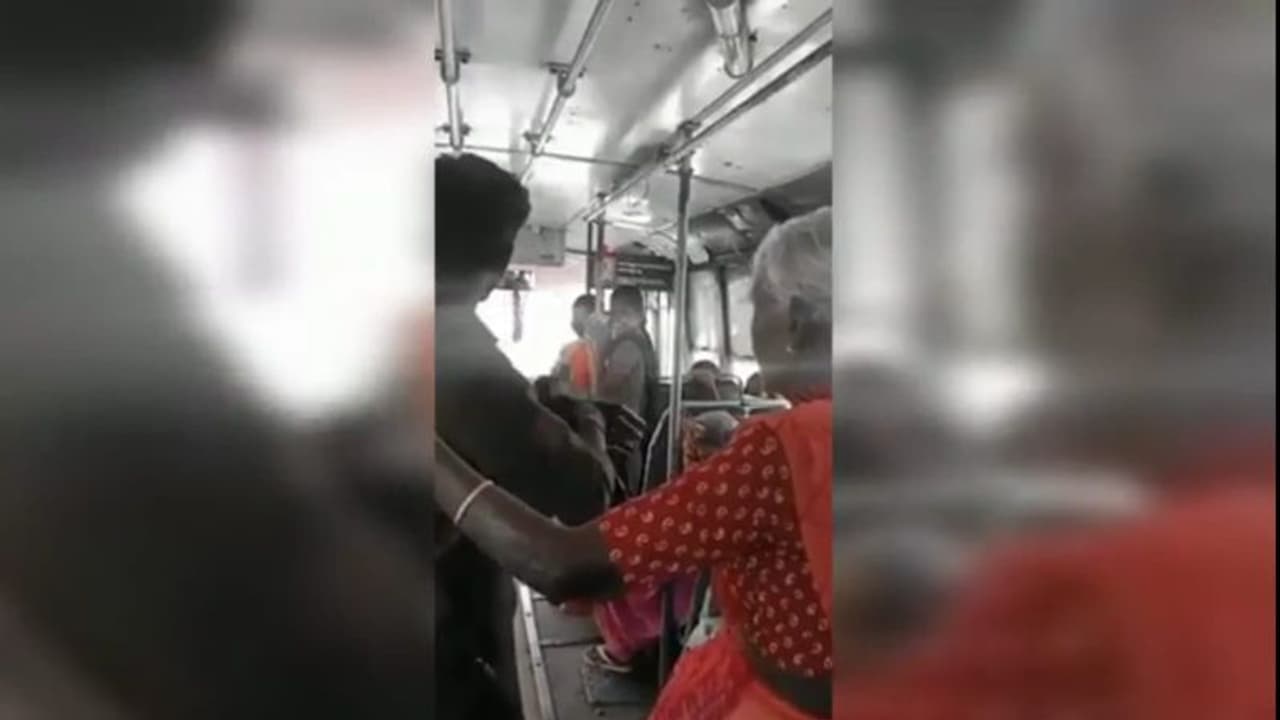 'ஓசியில் போகமாட்டேன் 'துளசியம்மாள் பாட்டி பின்னணியில் அதிமுக ஐடி விங்: நாடகம் அம்பலம்.. தேவையா இந்த அசிங்கம்? 'ஓசியில் போகமாட்டேன் 'துளசியம்மாள் பாட்டி பின்னணியில் அதிமுக ஐடி விங்: நாடகம் அம்பலம்.. தேவையா இந்த அசிங்கம்?