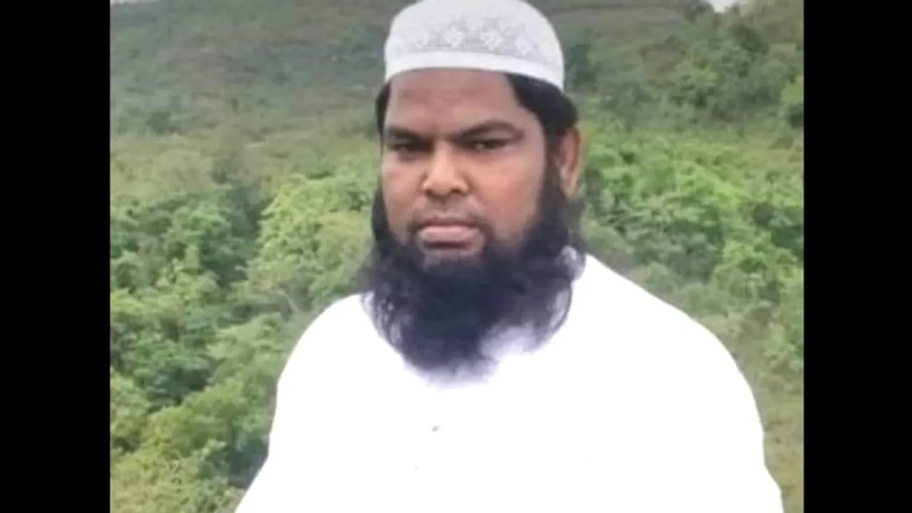 झारखंड से एमपी आए मौलाना की निर्मम हत्या, इस हाल में जंगल में मिली बॉडी, AIMIM प्रमुख ने कहा सख्त कार्यवाही हो झारखंड से एमपी आए मौलाना की निर्मम हत्या, इस हाल में जंगल में मिली बॉडी, AIMIM प्रमुख ने कहा सख्त कार्यवाही हो