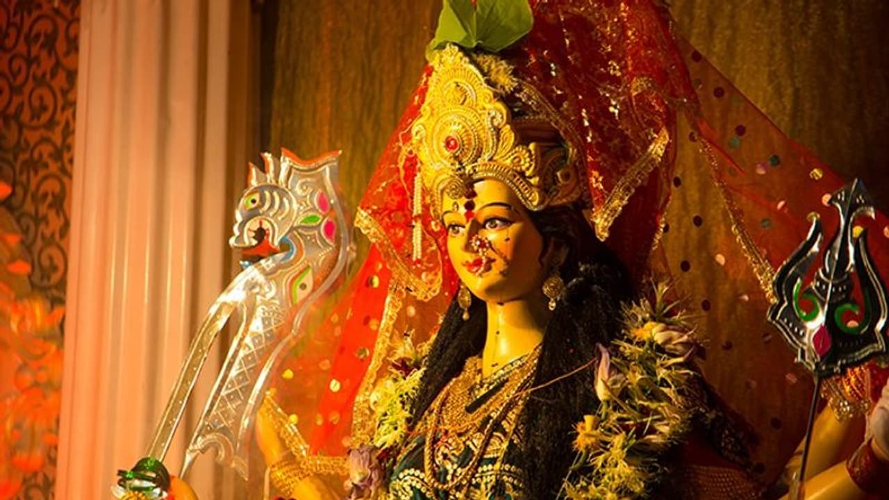 নবরাত্রির সপ্তম দিন রাশির অনুসারে পালন করুন এই সকল টোটকা, জেনে নিন কোন সমস্যা থেকে মিলবে মুক্তি নবরাত্রির সপ্তম দিন রাশির অনুসারে পালন করুন এই সকল টোটকা, জেনে নিন কোন সমস্যা থেকে মিলবে মুক্তি