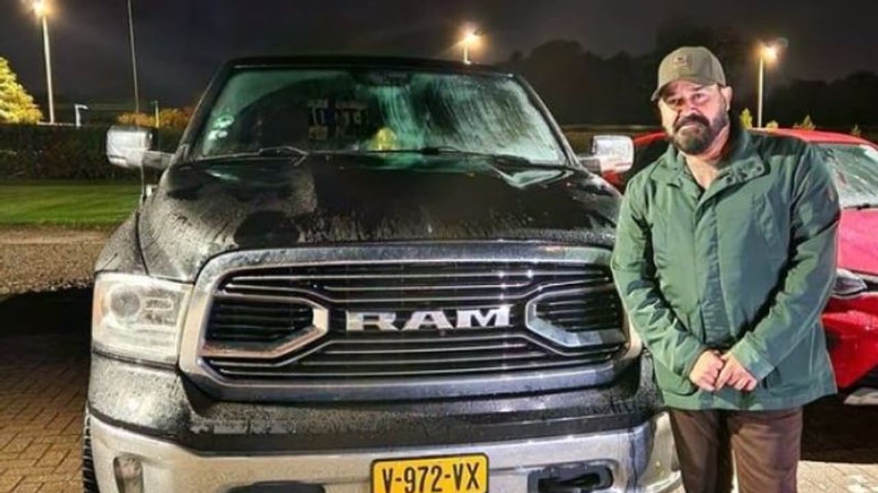 റാം ഓടിച്ചെത്തിയ 'റാം'; മോഹന്ലാല് ജീത്തു ജോസഫ് ടീം ലണ്ടനില് റാം ഓടിച്ചെത്തിയ 'റാം'; മോഹന്ലാല് ജീത്തു ജോസഫ് ടീം ലണ്ടനില്