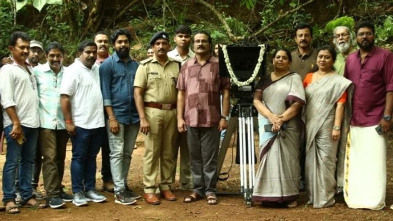 നിര്‍മ്മാണം ഹരീഷ് പേരടി; 'ദാസേട്ടന്‍റെ സൈക്കിള്‍' തുടങ്ങി