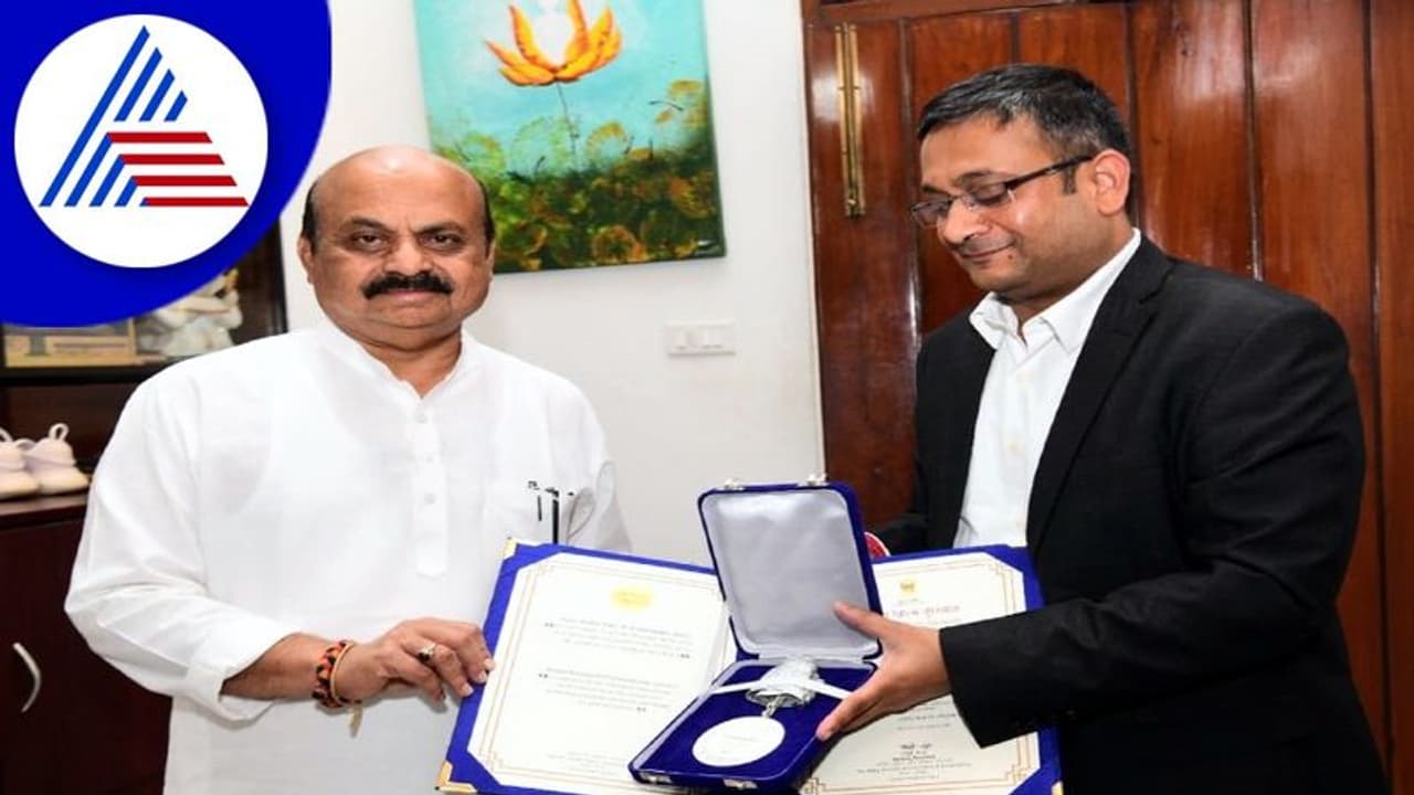 ವಾರ್ತಾ ಇಲಾಖೆಯ ಸಾಕ್ಷ್ಯಚಿತ್ರಕ್ಕೆ ‘ರಜತ ಕಮಲ’ ಗರಿ: ಸಿಎಂ ಬೊಮ್ಮಾಯಿ ಮೆಚ್ಚುಗೆ