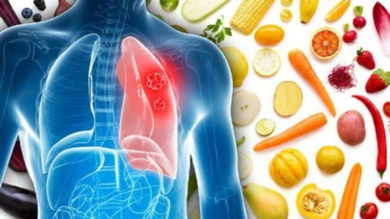 Lung Cancer: ശ്വാസകോശ ക്യാന്‍സര്‍ സാധ്യത കുറയ്ക്കാൻ കഴിക്കാം ഈ പത്ത് ഭക്ഷണങ്ങള്‍...