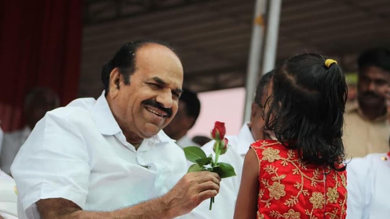 സിപിഎമ്മിന്റെ പുതിയ ആസ്ഥാന മന്ദിരത്തിന് കോടിയേരിയുടെ പേരിടുമോ ? ചര്ച്ച സജീവം സിപിഎമ്മിന്റെ പുതിയ ആസ്ഥാന മന്ദിരത്തിന് കോടിയേരിയുടെ പേരിടുമോ ? ചര്ച്ച സജീവം