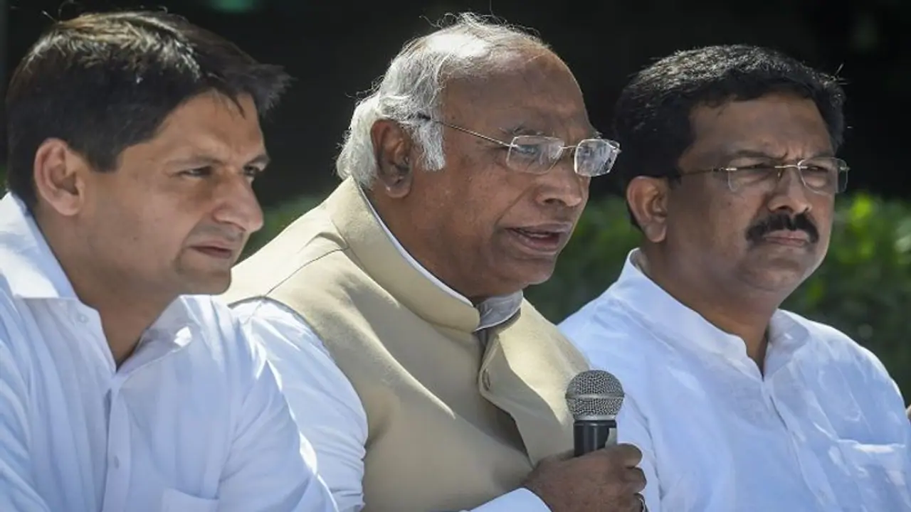 Sonia Gandhi's suggestion of my name for Congress president position is rumour: Mallikarjun Kharge Sonia Gandhi's suggestion of my name for Congress president position is rumour: Mallikarjun Kharge