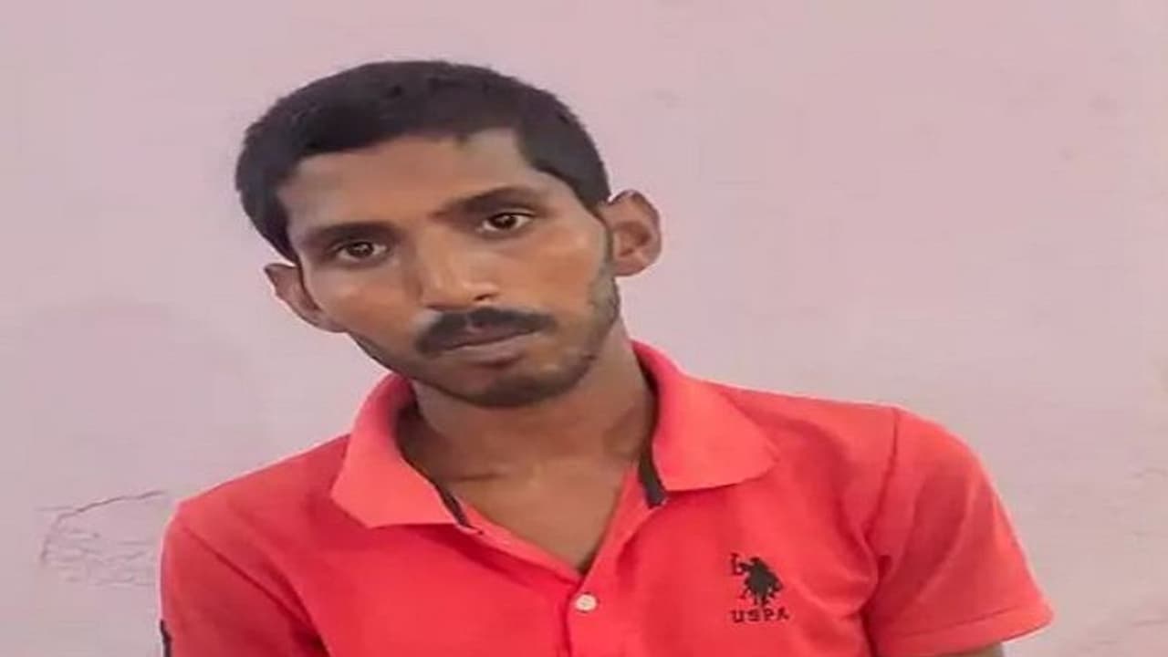 वाराणसी सिविल कोर्ट को उड़ाने की धमकी देने वाला गिरफ्तार, इस वजह से पड़ोसी के मोबाइल को चुराकर रचा था खेल वाराणसी सिविल कोर्ट को उड़ाने की धमकी देने वाला गिरफ्तार, इस वजह से पड़ोसी के मोबाइल को चुराकर रचा था खेल