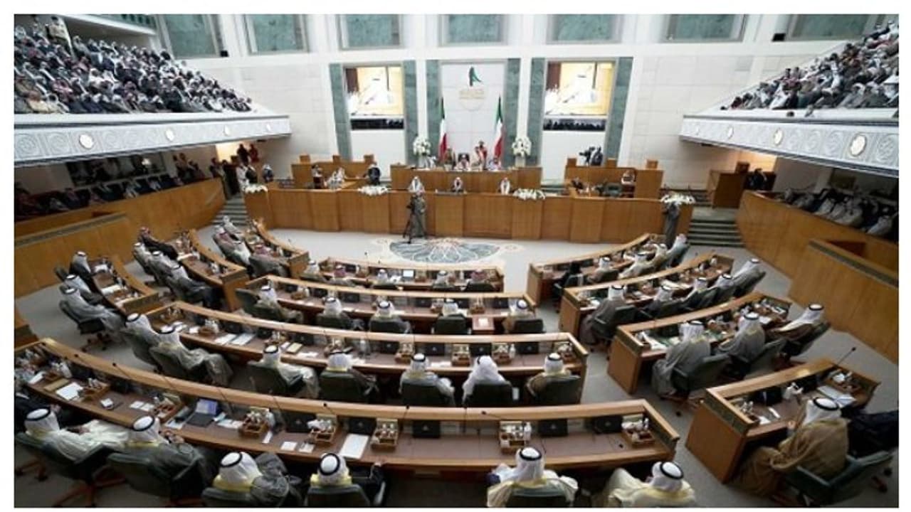 കുവൈത്ത് മന്ത്രിസഭ രാജിവെച്ചു