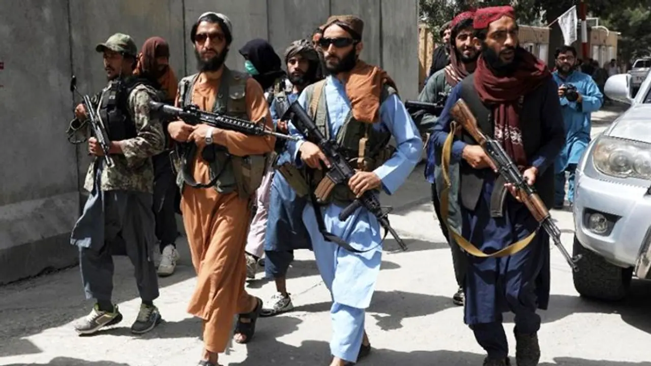 प्रेमी संग घर से भागी तो पत्थर मार मारकर मौत देने वाले थे वो लोग, महिला ने पहले ही कर लिया सुसाइड