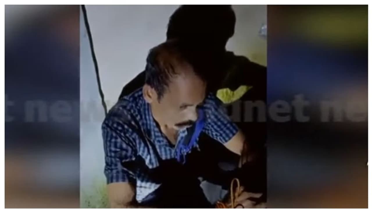 മോഷണശ്രമം, വീട്ടുടമയെ വാക്കത്തികൊണ്ട് വെട്ടിപരിക്കേല്പ്പിച്ചു, പ്രതി 'മരിയാർപൂതം' അറസ്റ്റില് മോഷണശ്രമം, വീട്ടുടമയെ വാക്കത്തികൊണ്ട് വെട്ടിപരിക്കേല്പ്പിച്ചു, പ്രതി 'മരിയാർപൂതം' അറസ്റ്റില്