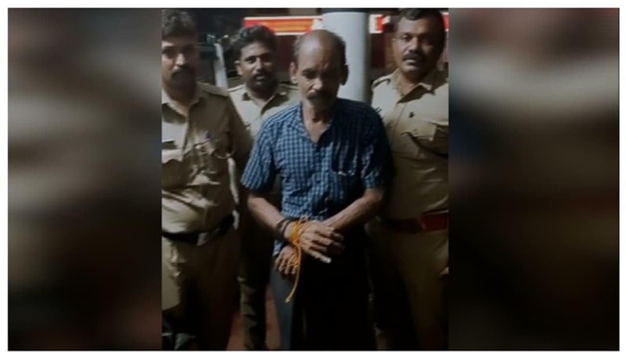 ഉഗ്രശപഥം, മോഷണം എറണാകുളം നോര്ത്ത് പൊലീസ് സ്റ്റേഷന് പരിധിയില് മാത്രം! അതേ പൊലീസിന് മുമ്പില് തന്നെ പിടിവീണു ഉഗ്രശപഥം, മോഷണം എറണാകുളം നോര്ത്ത് പൊലീസ് സ്റ്റേഷന് പരിധിയില് മാത്രം! അതേ പൊലീസിന് മുമ്പില് തന്നെ പിടിവീണു