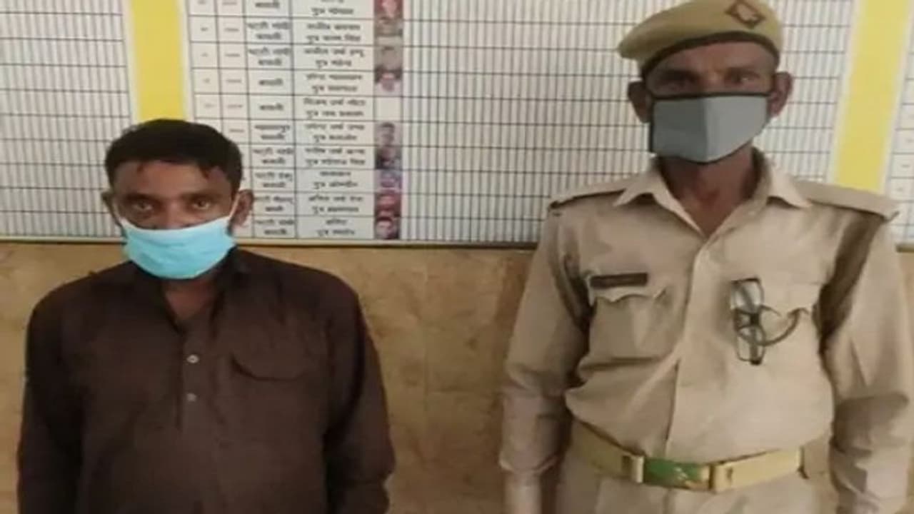 बड़ी बहन के ससुर ने नाबालिग से 3 दिन तक किया दुष्कर्म, आपबीती सुन पीड़िता की नानी ने उठाया ऐसा कदम बड़ी बहन के ससुर ने नाबालिग से 3 दिन तक किया दुष्कर्म, आपबीती सुन पीड़िता की नानी ने उठाया ऐसा कदम