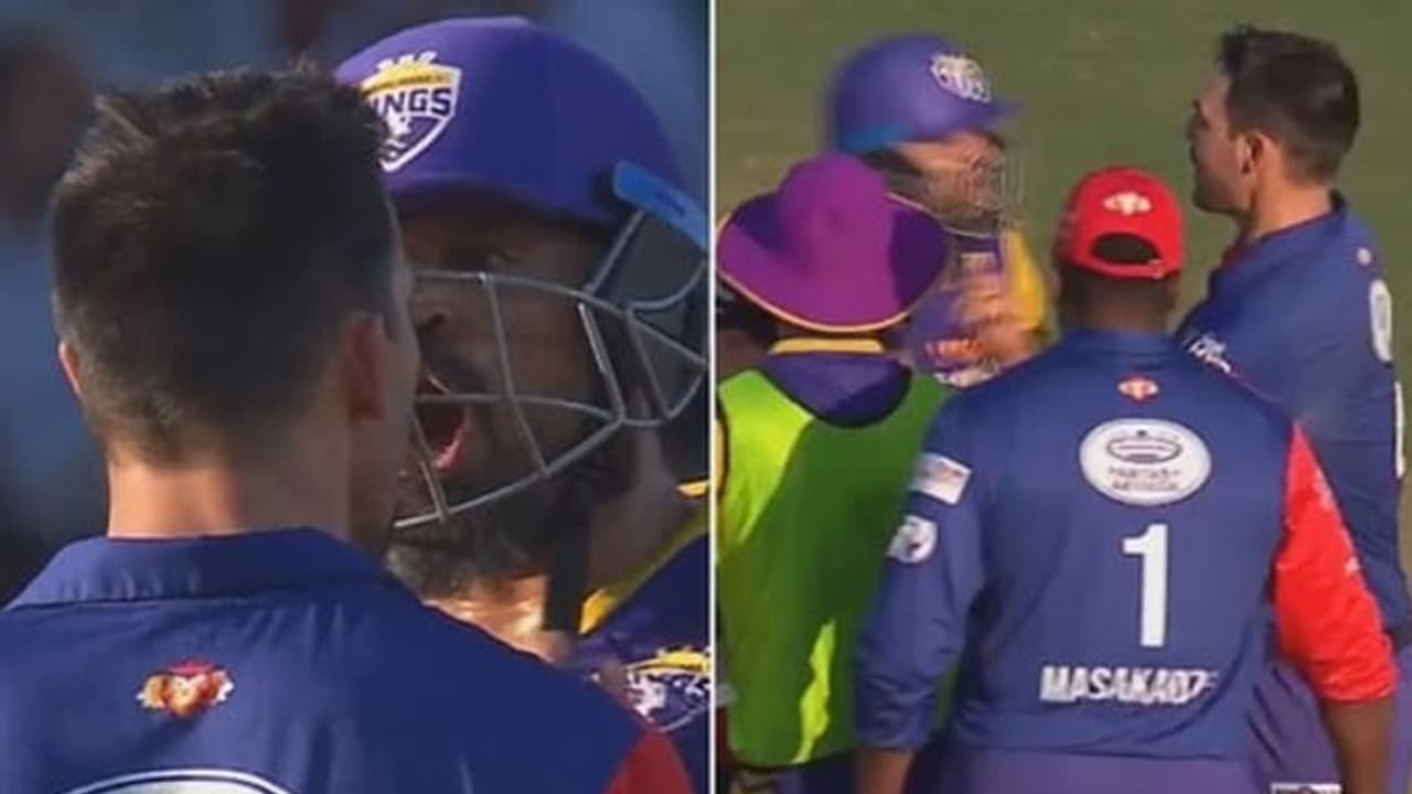 മിച്ചല് ജോണ്സണുമായുള്ള വാക് പോര്; യഥാര്ത്ഥ വില്ലന് യൂസഫ് പത്താനെന്ന് റിപ്പോര്ട്ട് മിച്ചല് ജോണ്സണുമായുള്ള വാക് പോര്; യഥാര്ത്ഥ വില്ലന് യൂസഫ് പത്താനെന്ന് റിപ്പോര്ട്ട്