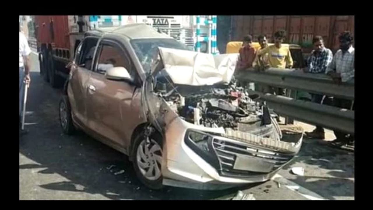 राजस्थान में बड़ी घटनाः हादसे के साथ ही हुआ चमत्कार, गाड़ी सवार 4 लोगों की ऐसे बची जान