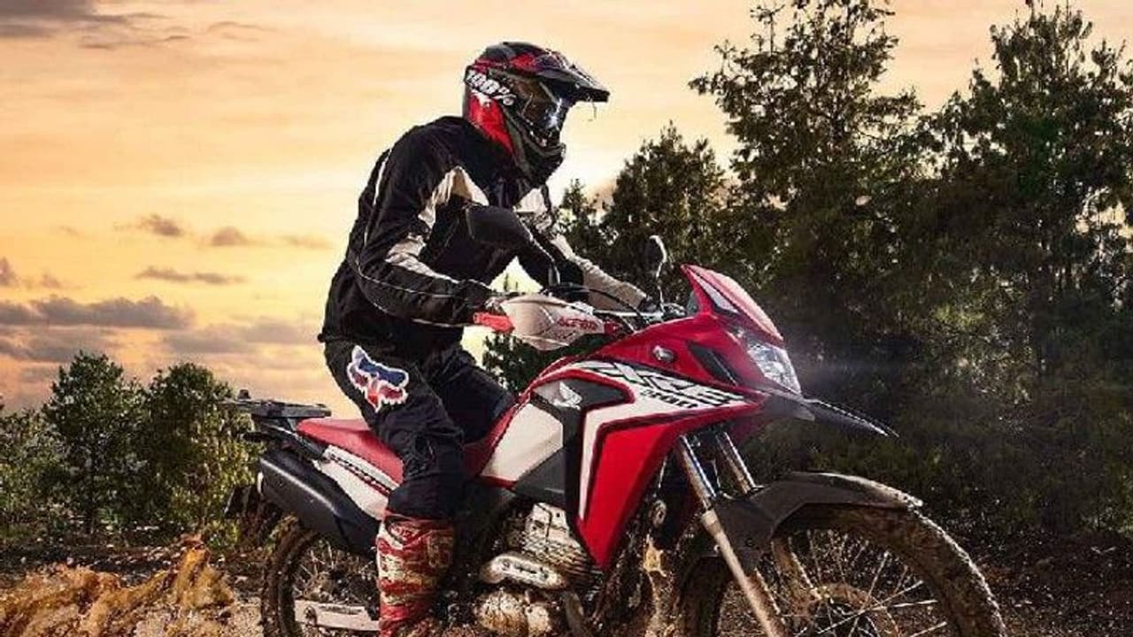 യുവസാഹസീകരേ ട്രിപ്പിന് ഒരുങ്ങിക്കോ, ആ കിടിലൻ അഡ്വഞ്ചർ ബൈക്കും ഇന്ത്യയിലേക്ക്! യുവസാഹസീകരേ ട്രിപ്പിന് ഒരുങ്ങിക്കോ, ആ കിടിലൻ അഡ്വഞ്ചർ ബൈക്കും ഇന്ത്യയിലേക്ക്!