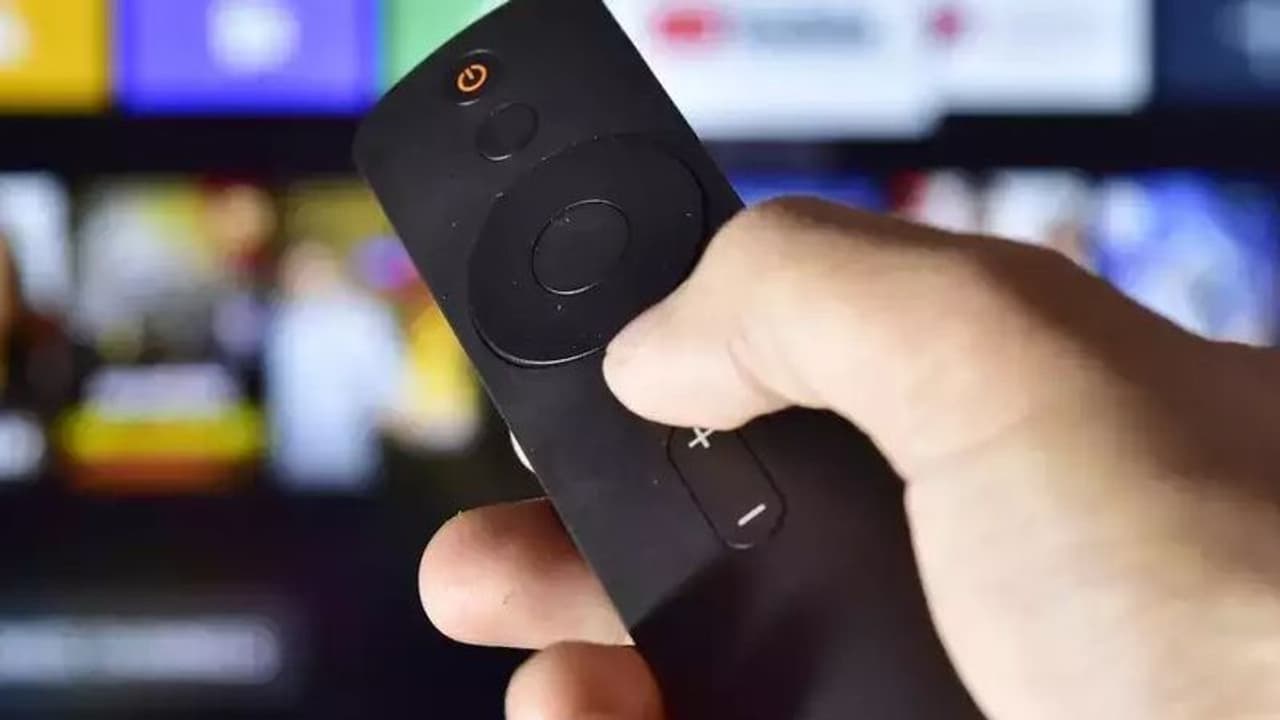 सरकार ने चैनल्स वेबसाइट्स और OTT को दिए निर्देश 'बंद करें ऑनलाइन बेटिंग प्लेटफॉर्म्स के विज्ञापन दिखाना'