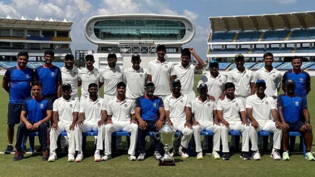 കുല്ദീപ് സെന്നിന് അഞ്ച് വിക്കറ്റ് വീഴ്ത്തി; സൗരാഷ്ട്രയെ വീഴ്ത്തി, ഇറാനി ട്രോഫി റെസ്റ്റ് ഓഫ് ഇന്ത്യക്ക് കുല്ദീപ് സെന്നിന് അഞ്ച് വിക്കറ്റ് വീഴ്ത്തി; സൗരാഷ്ട്രയെ വീഴ്ത്തി, ഇറാനി ട്രോഫി റെസ്റ്റ് ഓഫ് ഇന്ത്യക്ക്