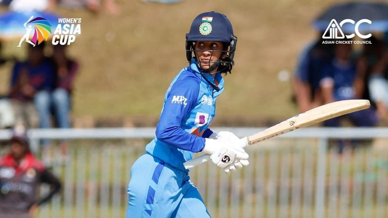 Women's Asia Cup Cricket: जेमिमा दीप्ति शर्मा की कमाल बैटिंग, भारतीय महिला टीम ने यूएई को 104 रनों से हराया Women's Asia Cup Cricket: जेमिमा दीप्ति शर्मा की कमाल बैटिंग, भारतीय महिला टीम ने यूएई को 104 रनों से हराया