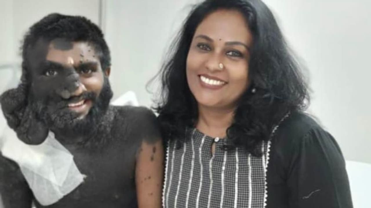 'ഒരുപാട് സ്വപ്നങ്ങളുണ്ടായിരുന്നു ഈ രാജകുമാരന്, വാക്കുകൾ മുറിയുന്നു'; പ്രഭുലാലിനെ ഓർത്ത് സീമ ജി നായർ 'ഒരുപാട് സ്വപ്നങ്ങളുണ്ടായിരുന്നു ഈ രാജകുമാരന്, വാക്കുകൾ മുറിയുന്നു'; പ്രഭുലാലിനെ ഓർത്ത് സീമ ജി നായർ