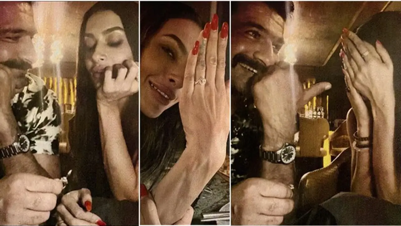 रोमांटिक डेट पर एजाज खान ने पहना दी पवित्रा पुनिया को इंगेजमेंट रिंग, पहले चौंकी फिर शरम से हुईं लाल रोमांटिक डेट पर एजाज खान ने पहना दी पवित्रा पुनिया को इंगेजमेंट रिंग, पहले चौंकी फिर शरम से हुईं लाल