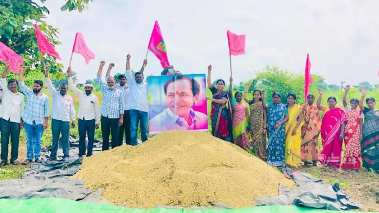 బీఆర్ఎస్గా టీఆర్ఎస్.. రాష్ట్రవ్యాప్తంగా అంబరాన్ని అంటిన గులాబీ శ్రేణుల సంబరాలు.. బీఆర్ఎస్గా టీఆర్ఎస్.. రాష్ట్రవ్యాప్తంగా అంబరాన్ని అంటిన గులాబీ శ్రేణుల సంబరాలు..