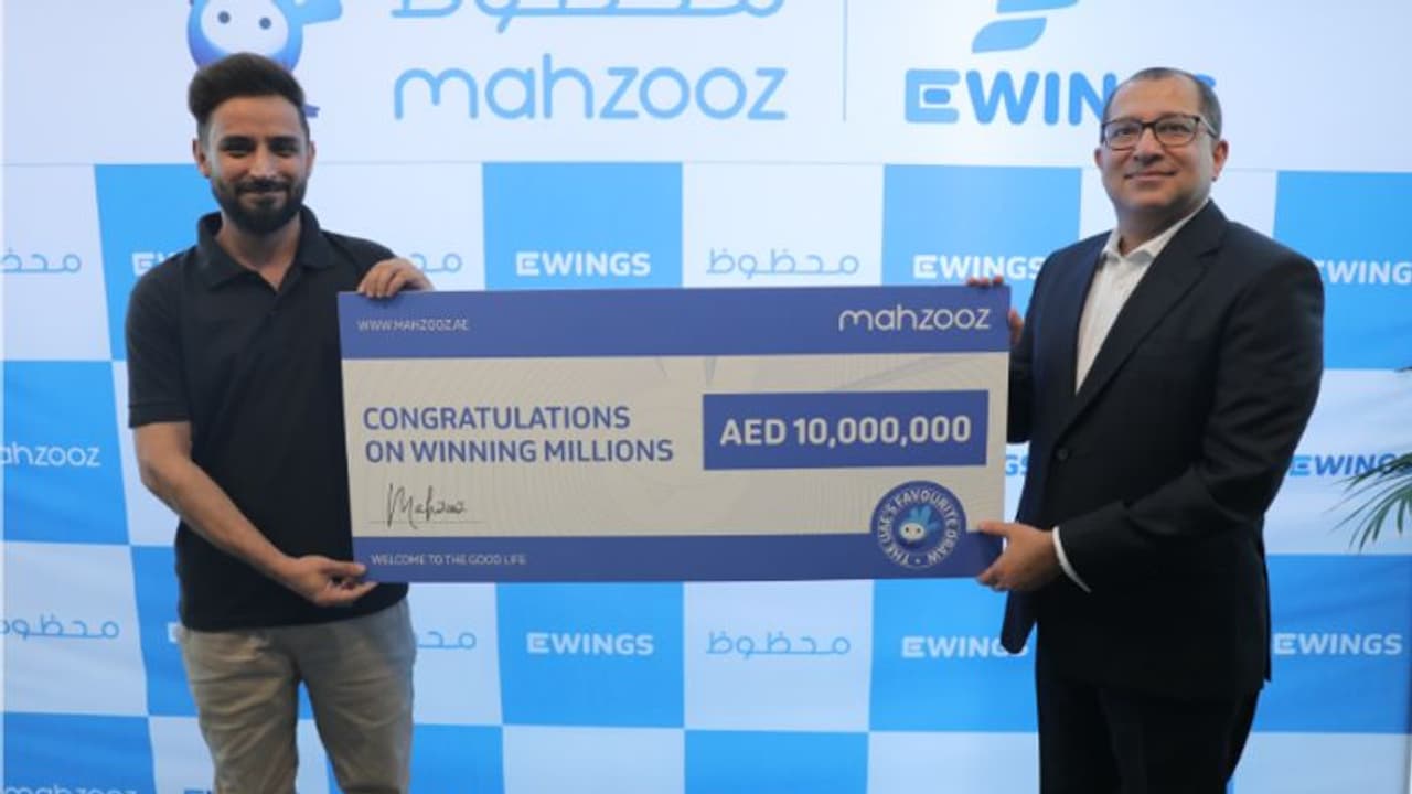 മഹ്സൂസിന്റെ 29 ാമത് മള്ട്ടി മില്യനയറായി മാറിയത് അബുദാബിയില് മെക്കാനിക്കായി ജോലി ചെയ്യുന്ന പ്രവാസി യുവാവ് മഹ്സൂസിന്റെ 29 ാമത് മള്ട്ടി മില്യനയറായി മാറിയത് അബുദാബിയില് മെക്കാനിക്കായി ജോലി ചെയ്യുന്ന പ്രവാസി യുവാവ്