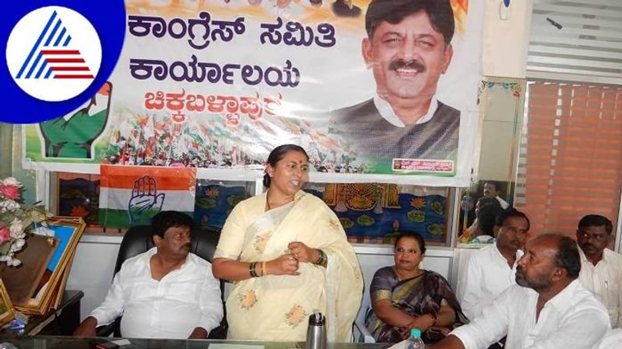 ದೇಶಕ್ಕೆ ಬಿಜೆಪಿ ದೊಡ್ಡ ಅಪಾಯ: ರೂಪ ಶಶಿಧರ್ ದೇಶಕ್ಕೆ ಬಿಜೆಪಿ ದೊಡ್ಡ ಅಪಾಯ: ರೂಪ ಶಶಿಧರ್