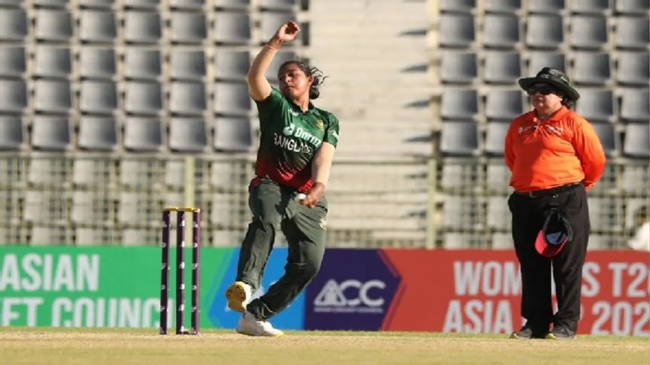টি ২০ ক্রিকেটে অভিষেকেই হ্যাট্রিক! এশিয়া কাপ ক্রিকেটে চমক বাংলাদেশের ফারিহা ইসলাম তৃষ্ণা র টি ২০ ক্রিকেটে অভিষেকেই হ্যাট্রিক! এশিয়া কাপ ক্রিকেটে চমক বাংলাদেশের ফারিহা ইসলাম তৃষ্ণা র