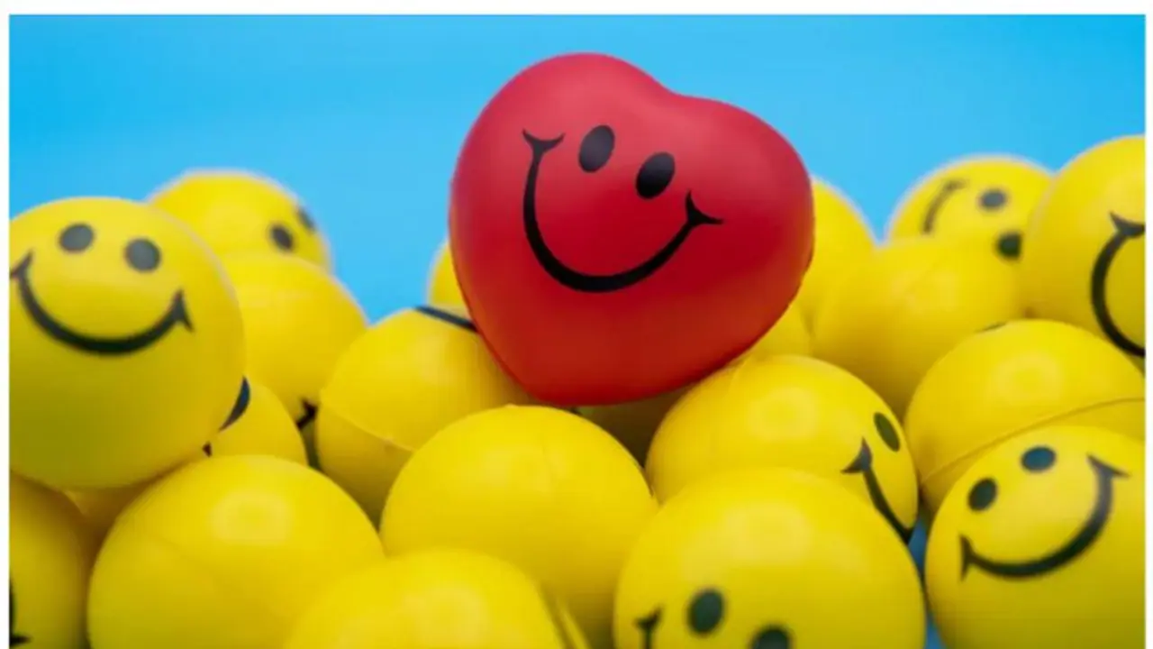 World Smile Day 2022 : എപ്പോഴും പുഞ്ചിരിക്കാം ; ഇന്ന് ലോക പുഞ്ചിരി ദിനം 