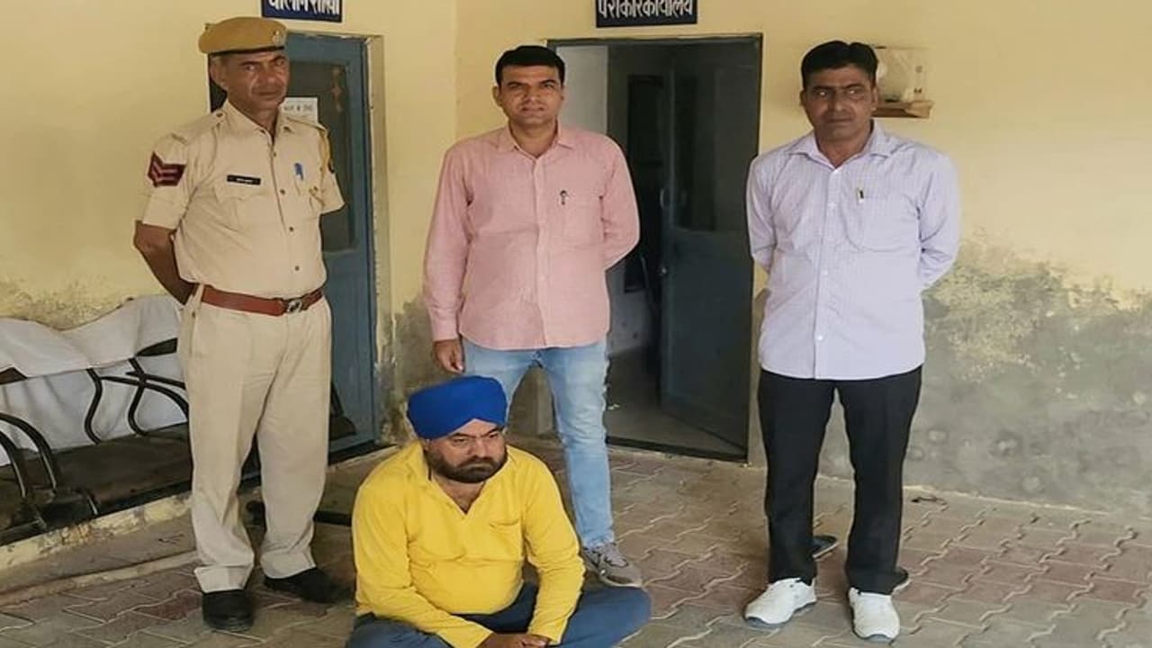 कलयुग का कंस मामाः बेटी भगाने के शक में बना अपने ही भांजे की जान का प्यासा, कर दी ये खौफनाक वारदात कलयुग का कंस मामाः बेटी भगाने के शक में बना अपने ही भांजे की जान का प्यासा, कर दी ये खौफनाक वारदात