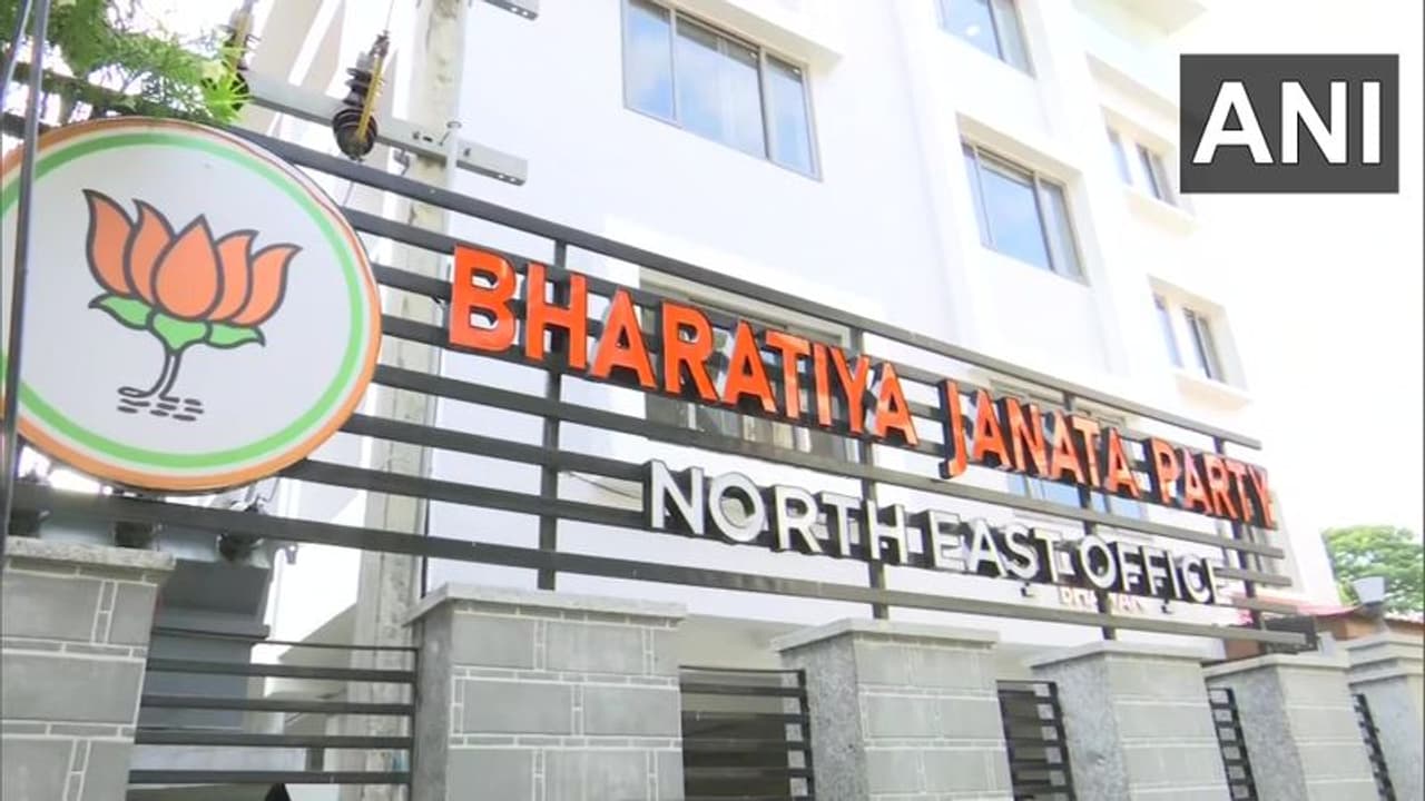 95,000 സ്ക്വയർ ഫീറ്റ്, ആറുനില; അസമിൽ കൂറ്റൻ ഓഫിസ് തുറക്കാൻ ബിജെപി, ഉദ്ഘാടനം അമിത് ഷായും നദ്ദയും