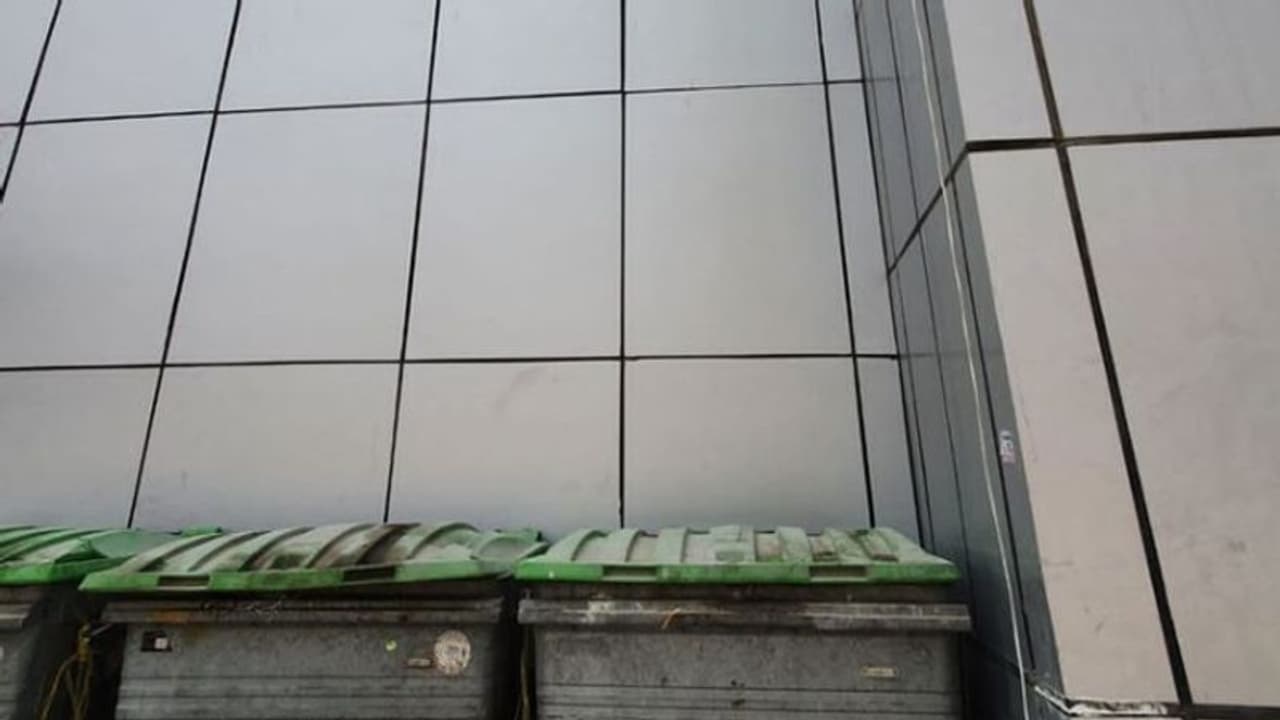 മോഷണം പിടിക്കപ്പെട്ടു; യുഎഇയില്‍ രണ്ടാം നിലയില്‍ നിന്ന് താഴേക്ക് ചാടി പ്രവാസി വനിത 